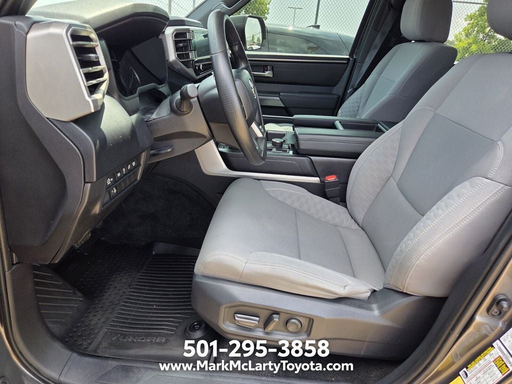 2025 Toyota Tundra SR5