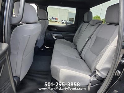 2025 Toyota TUNDRA 4X4 SR5