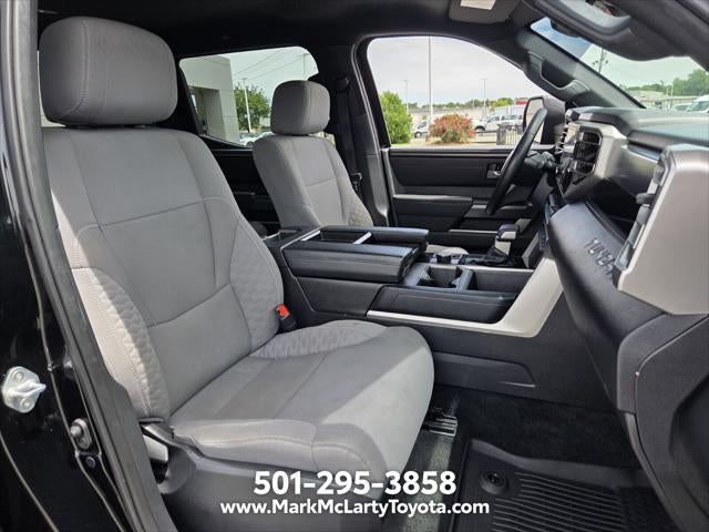 2025 Toyota TUNDRA 4X4 SR5