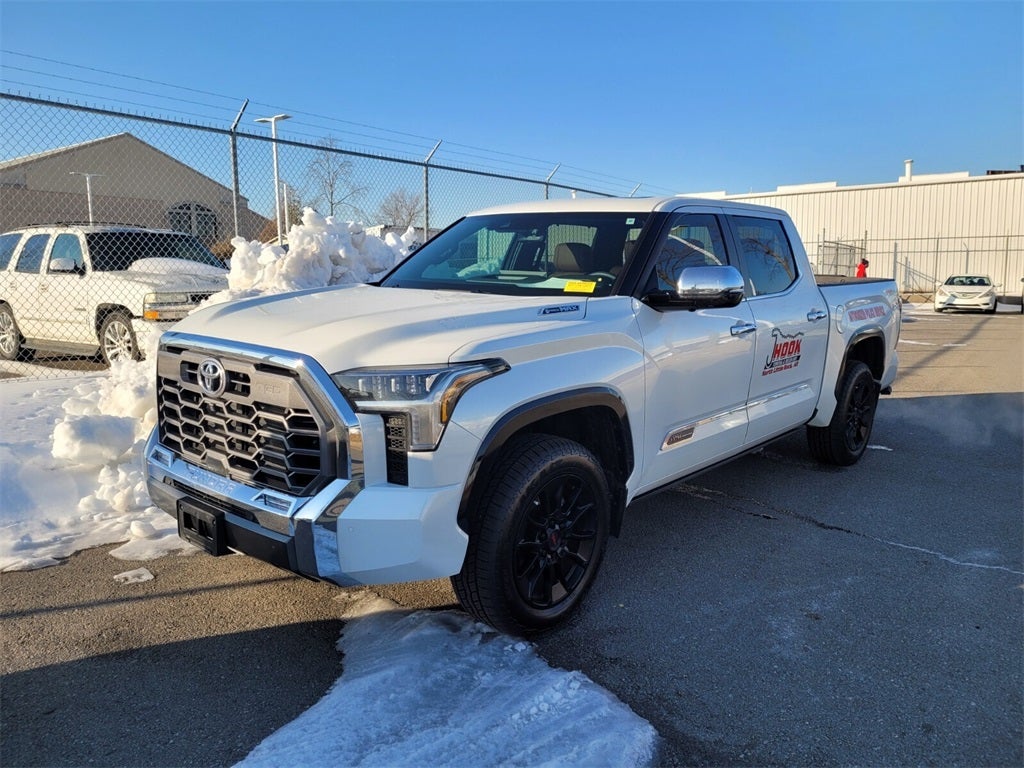 2025 Toyota TUNDRA HV 4X4 1794 Edition