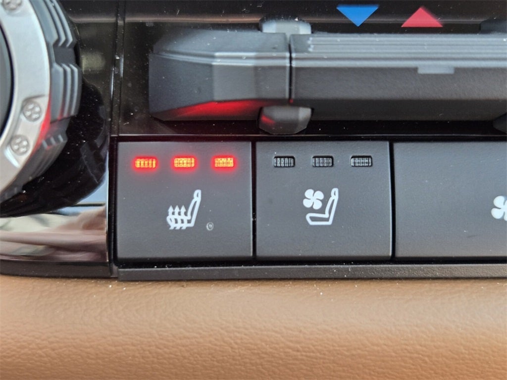 2025 Toyota TUNDRA HV 4X4 1794 Edition