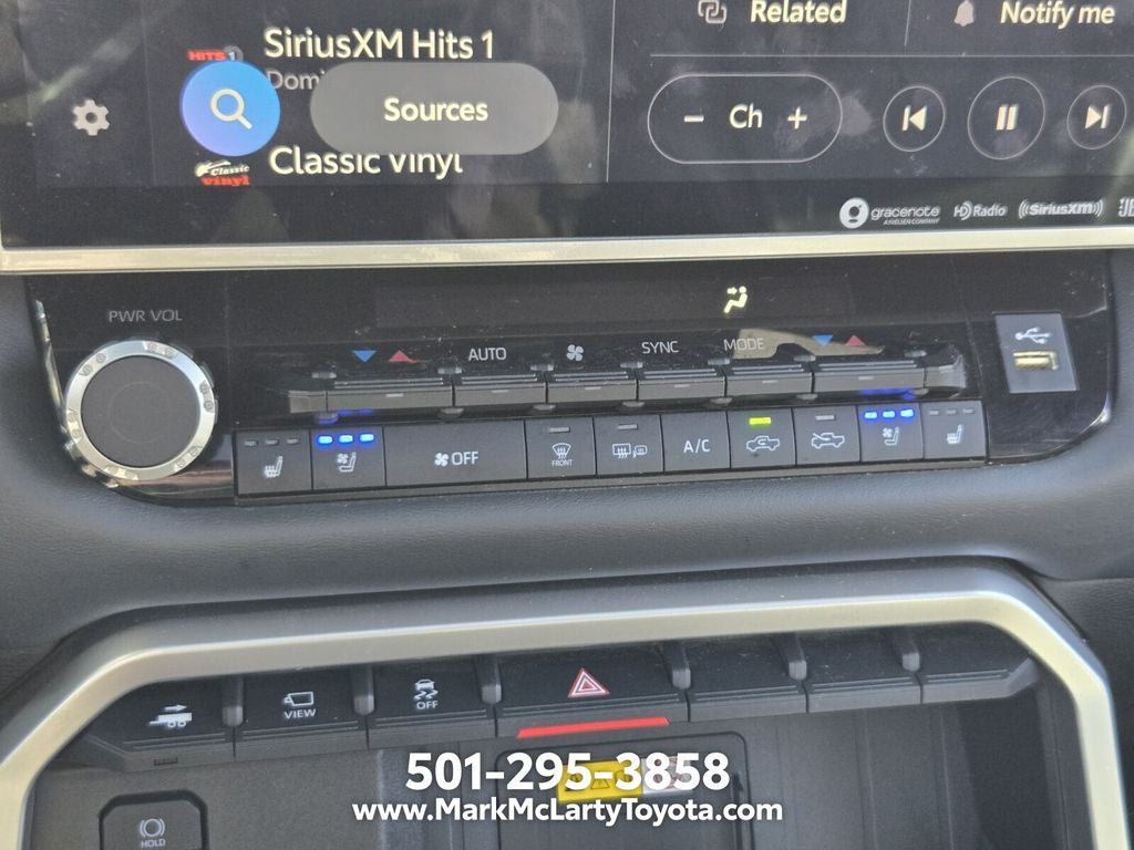 2023 Toyota TUNDRA 4X4 Platinum