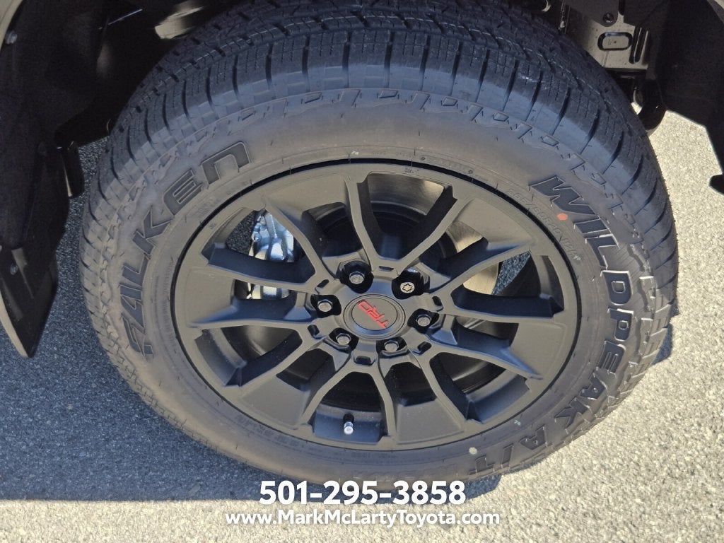 2026 Toyota Tundra i-FORCE MAX Platinum i-FORCE MAX
