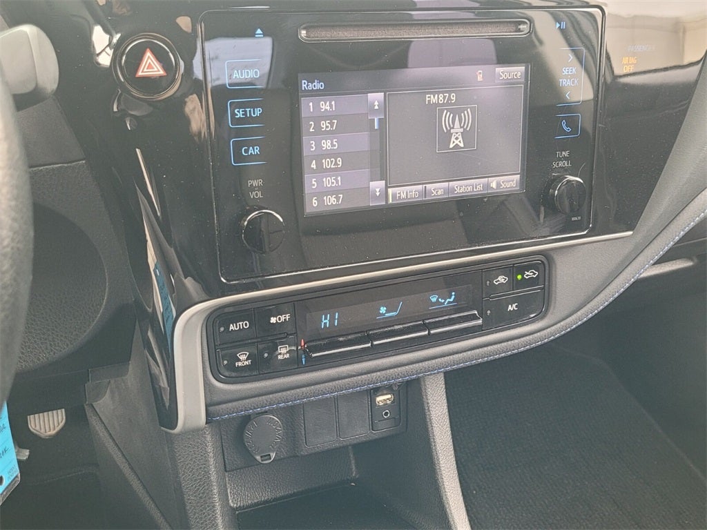 2019 Toyota COROLLA SE