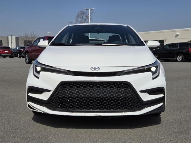 2025 Toyota COROLLA SE