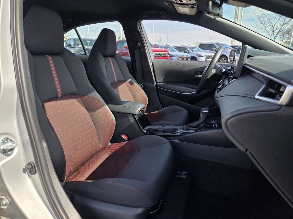 2024 Toyota COROLLA SE