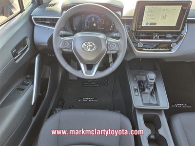 2026 Toyota Corolla Cross LE
