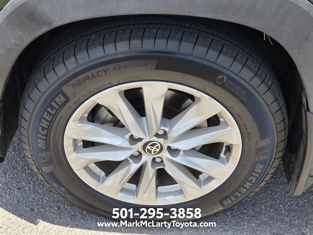 2022 Toyota Corolla Cross LE