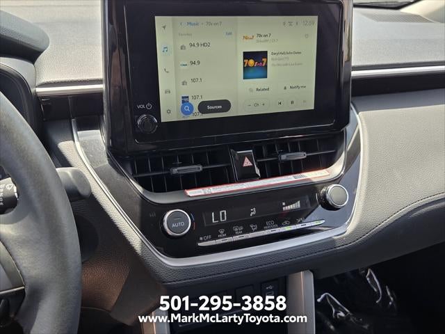 2025 Toyota Corolla Cross LE