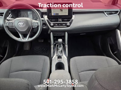 2024 Toyota Corolla Cross LE