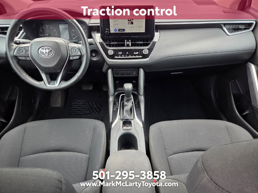 2024 Toyota Corolla Cross LE