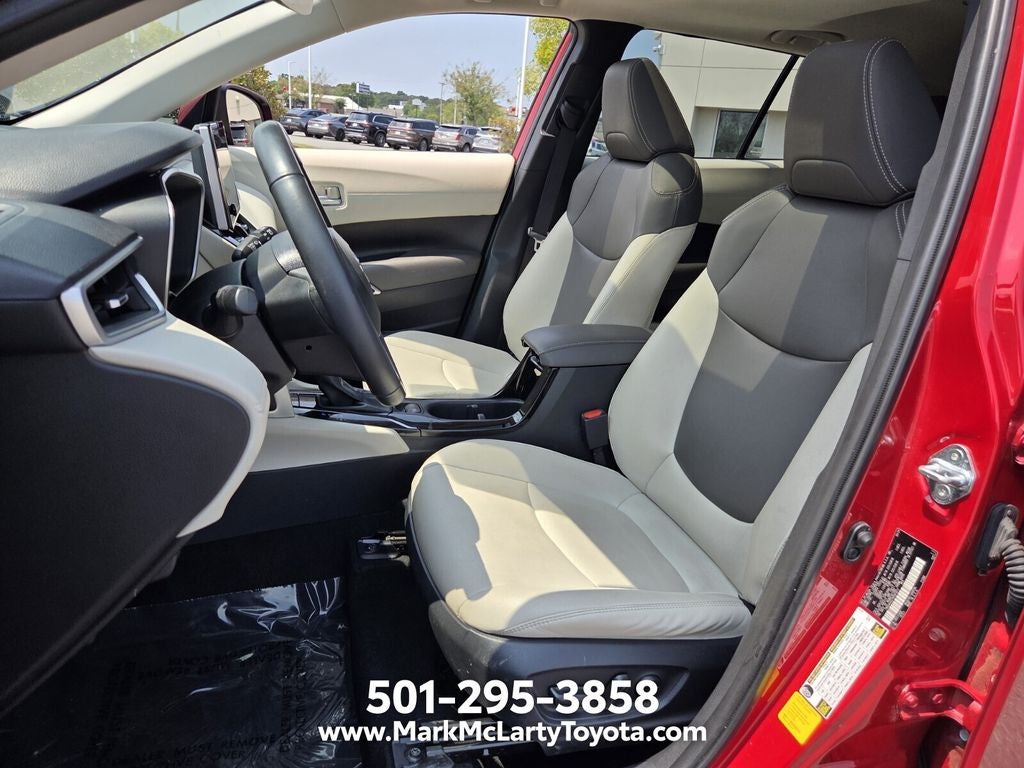 2024 Toyota Corolla Cross XLE