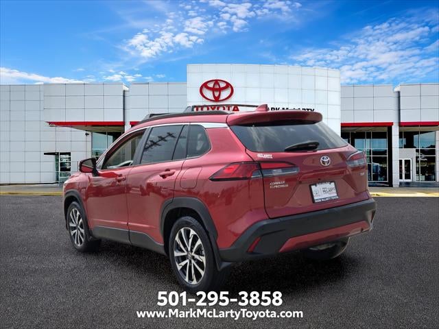 2024 Toyota Corolla Cross XLE