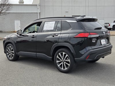 2024 Toyota Corolla Cross XLE