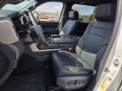 2025 Toyota SEQUOIA 4WD SR5