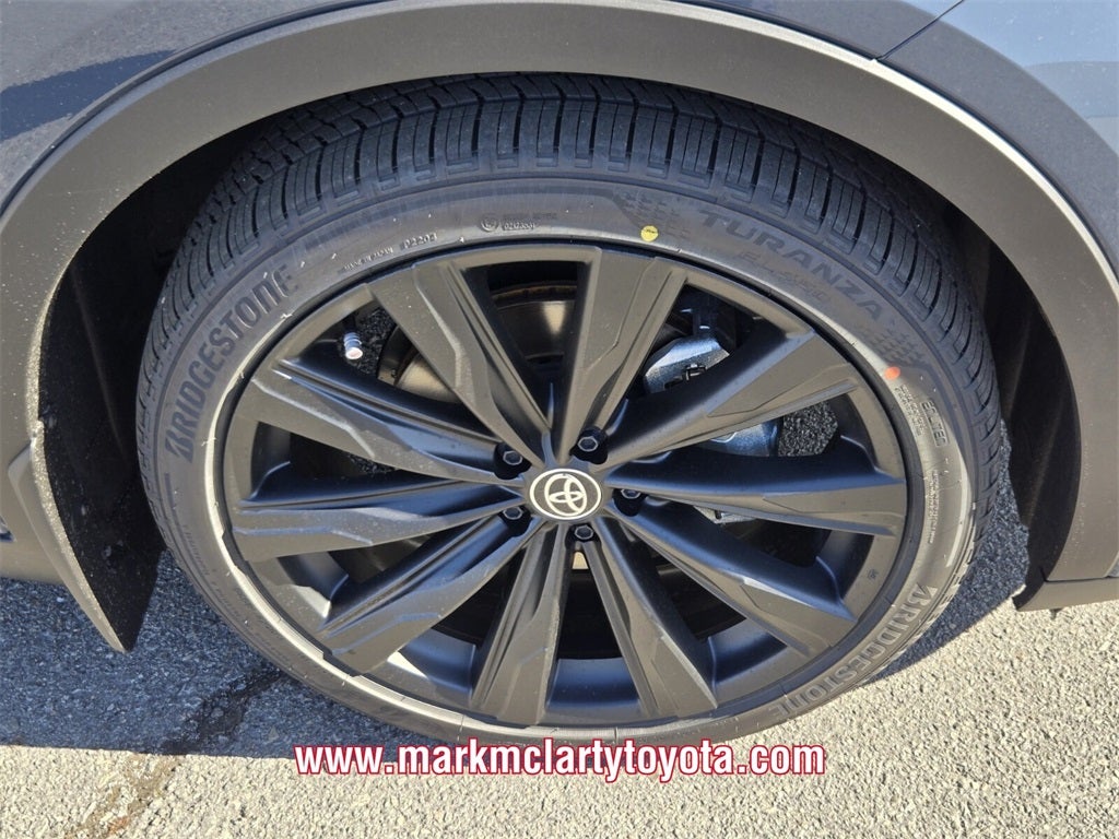 2026 Toyota Toyota Crown Nightshade