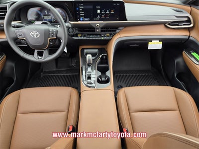 2026 Toyota Toyota Crown Signia Limited