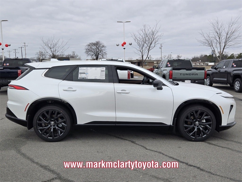 2026 Toyota Toyota Crown Signia Limited