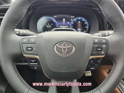 2026 Toyota Toyota Crown Signia Limited