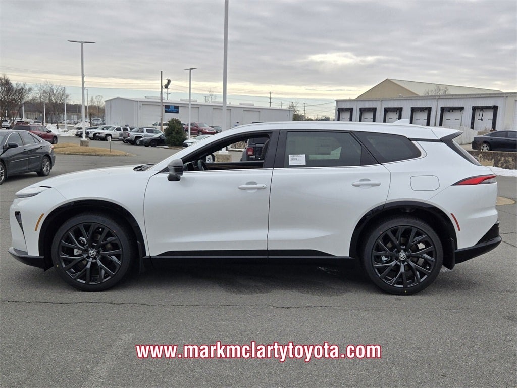 2026 Toyota Toyota Crown Signia Limited