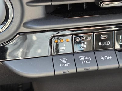 2025 Toyota CROWN Platinum