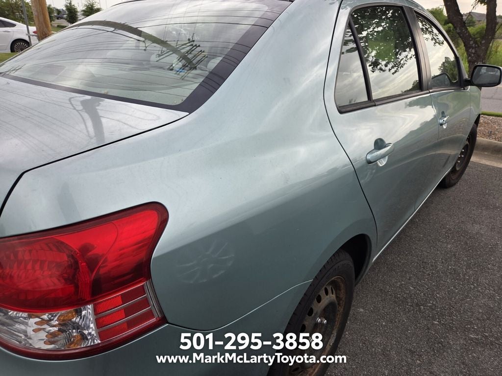 2010 Toyota Yaris Base