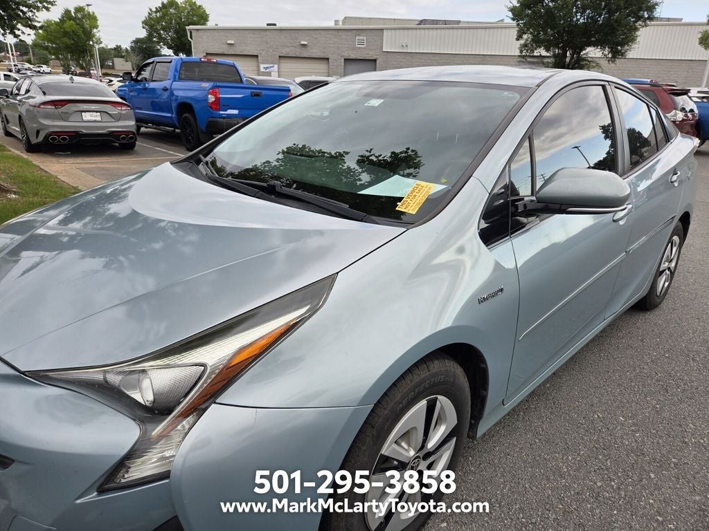 2016 Toyota Prius Three