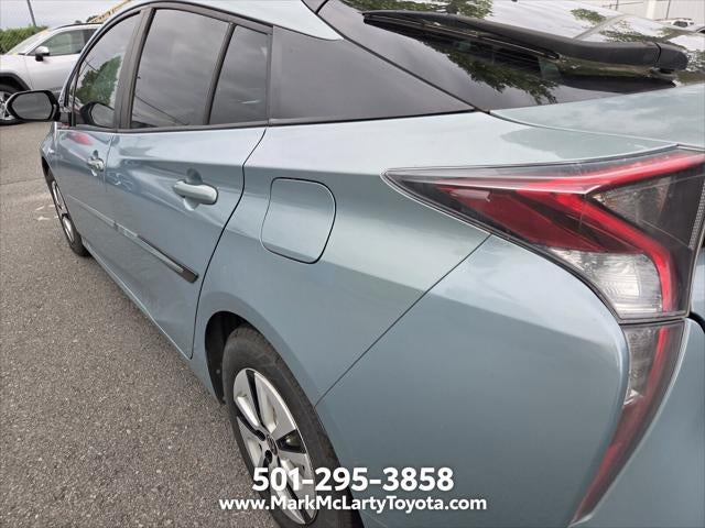 2016 Toyota Prius Three