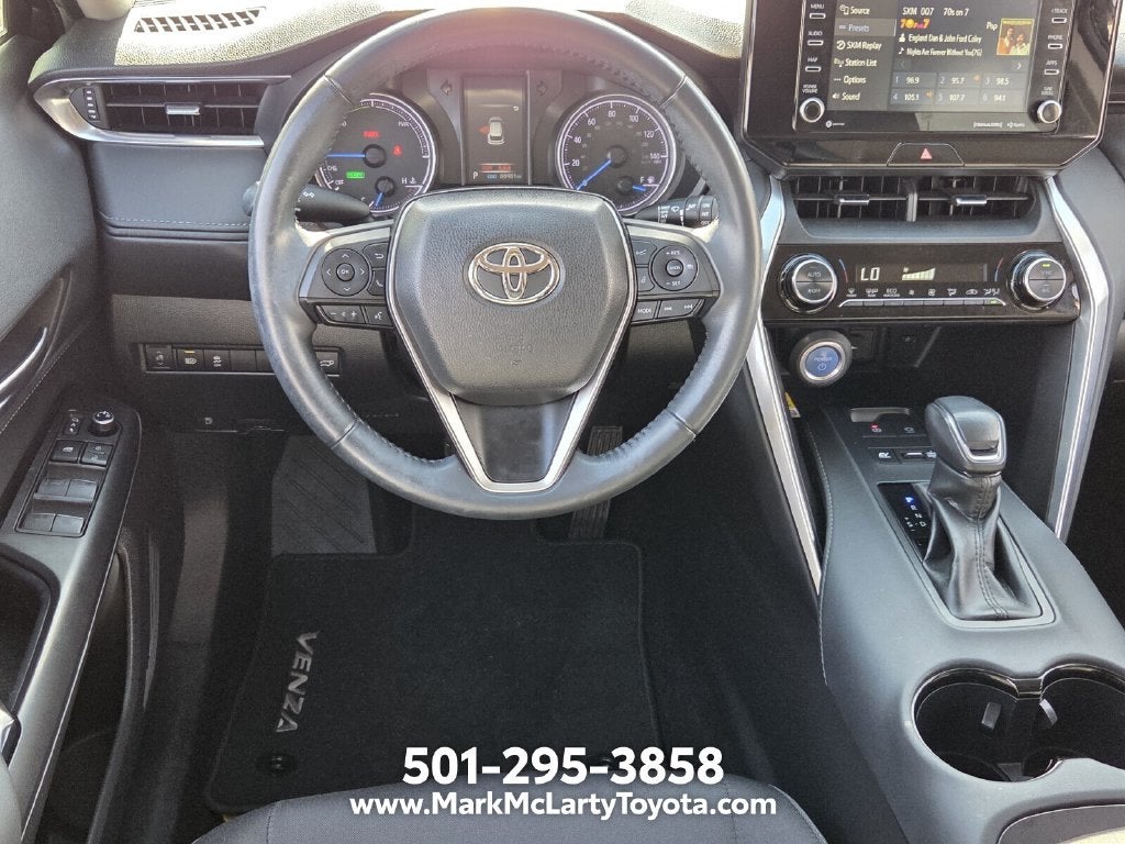 2022 Toyota Venza LE