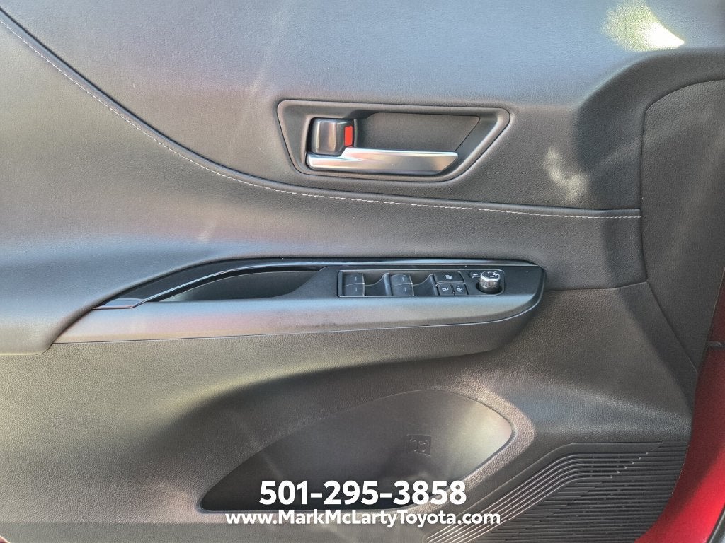 2022 Toyota Venza LE