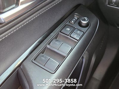 2022 Toyota Venza LE