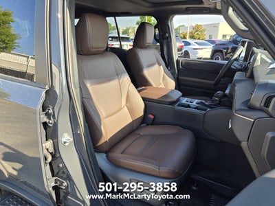 2027 Toyota Land Cruiser Base