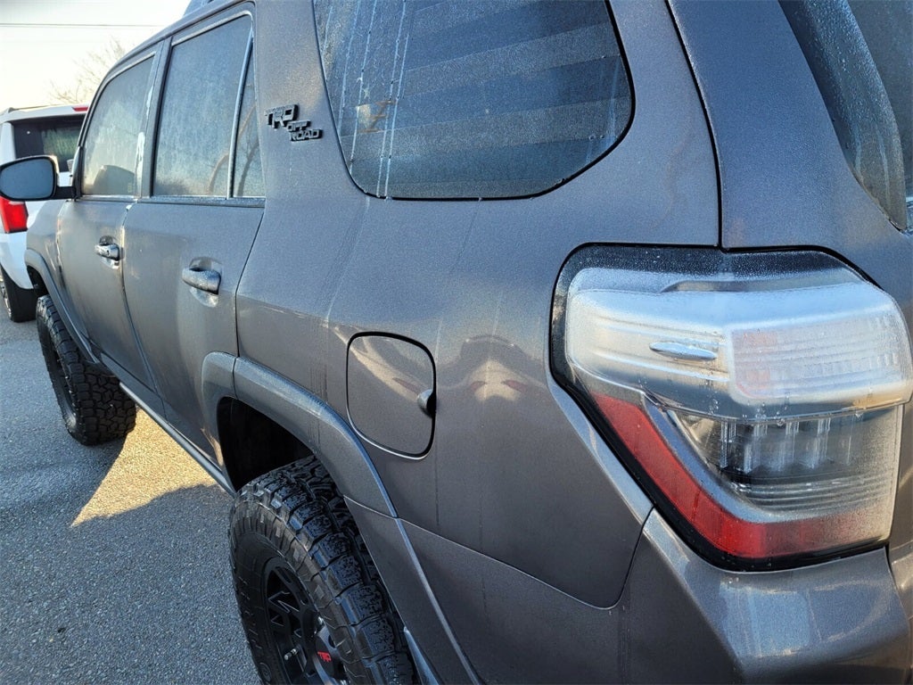 2019 Toyota 4RUNNER TRD Off-Road Premium
