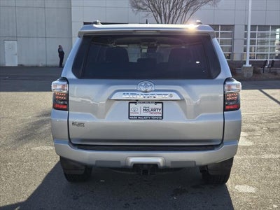 2021 Toyota 4RUNNER SR5