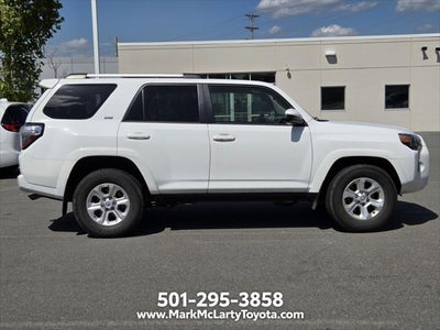 2024 Toyota 4Runner SR5