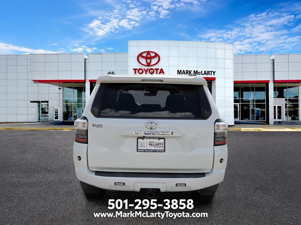 2022 Toyota 4Runner SR5
