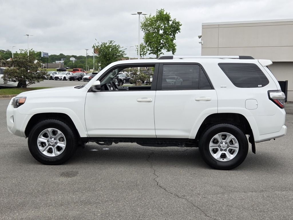2024 Toyota 4RUNNER SR5