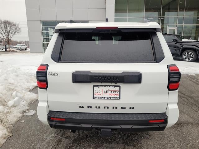 2025 Toyota 4RUNNER SR5