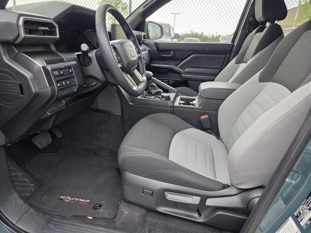 2025 Toyota 4RUNNER TRD Off-Road