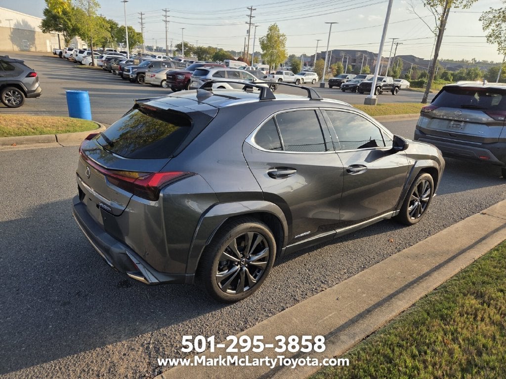 2022 Lexus UX 250h F SPORT
