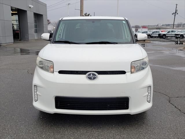 2014 Scion SCION XB Base