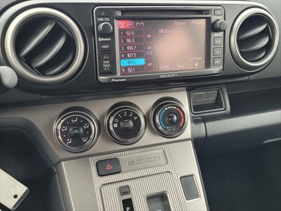 2014 Scion SCION XB Base