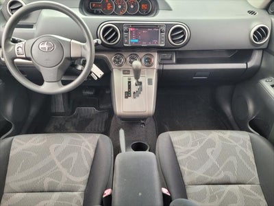 2014 Scion SCION XB Base
