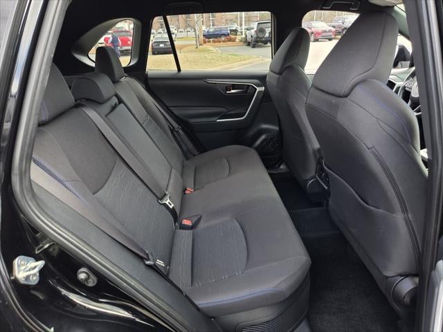 2023 Toyota RAV4 HYBRID SE