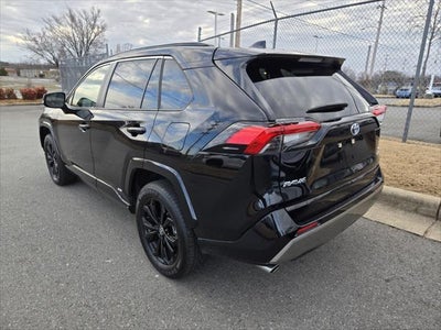 2023 Toyota RAV4 HYBRID SE