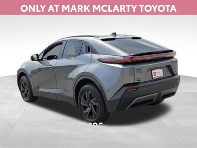 2026 Toyota C-HR SE