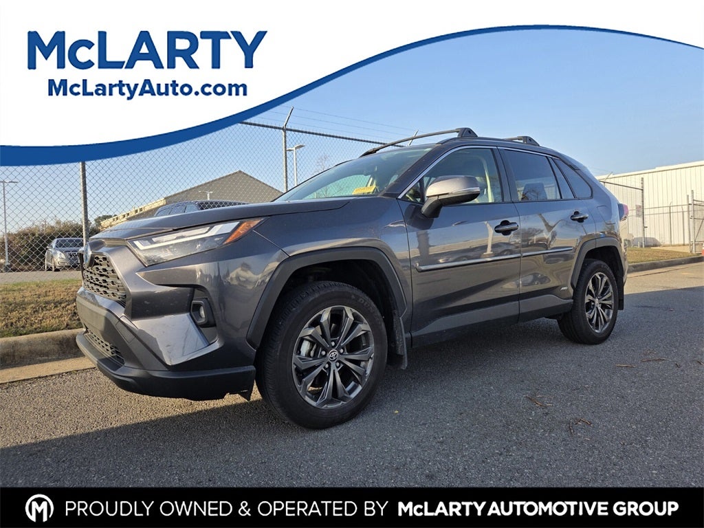 2024 Toyota RAV4 HYBRID XLE Premium