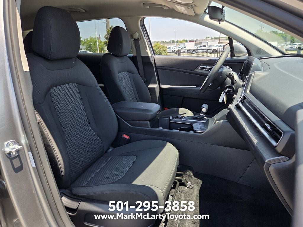 2025 Kia Sportage LX