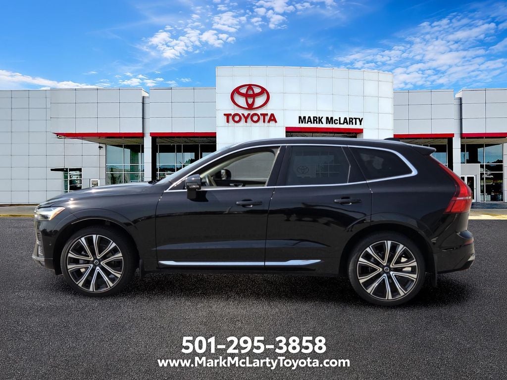 2023 Volvo XC60 B5 Ultimate Bright Theme