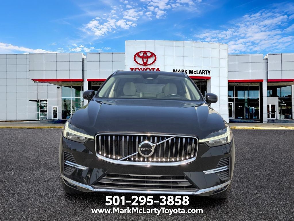 2023 Volvo XC60 B5 Ultimate Bright Theme